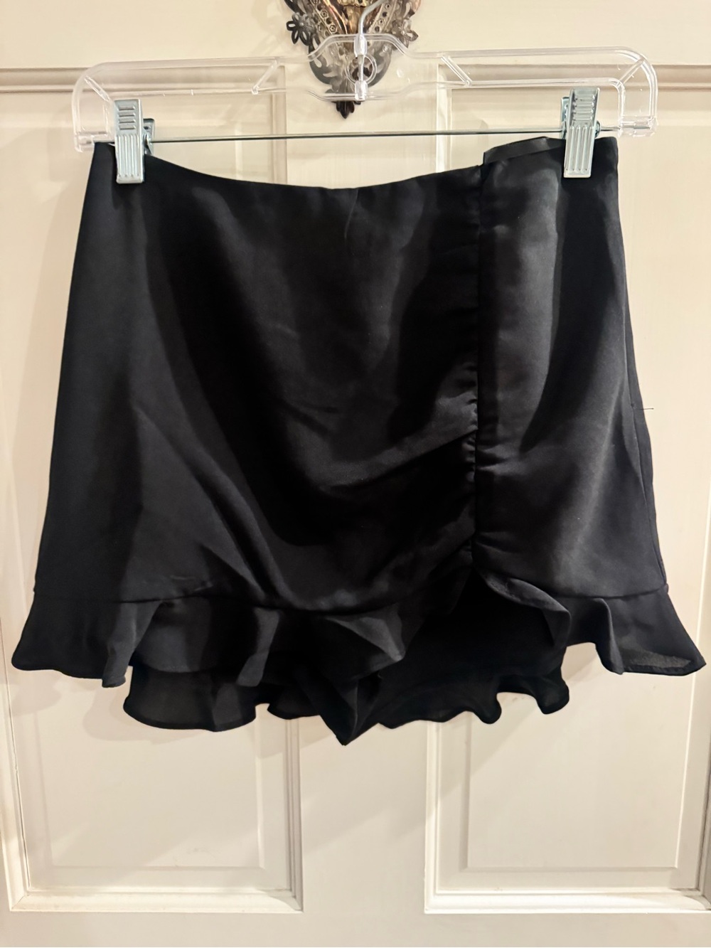 American Threads Black Mini